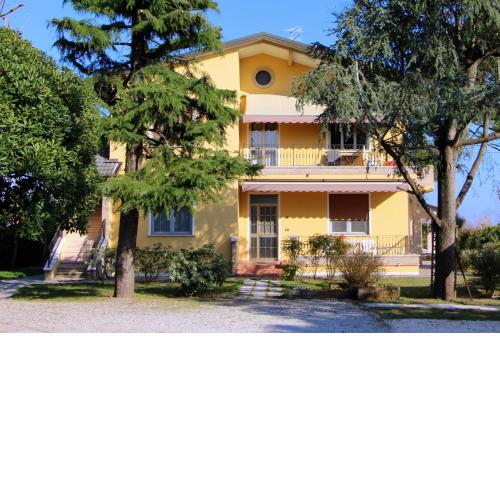 Appartamenti Giardino al Mare Fratter Ladimiro