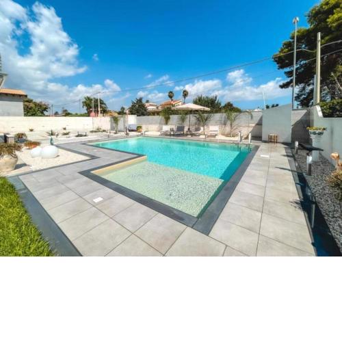 Appartamenti in Villa con piscina