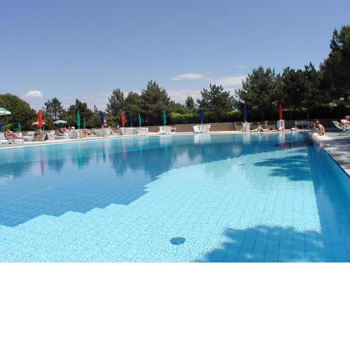 Appartamenti Valbella con piscina