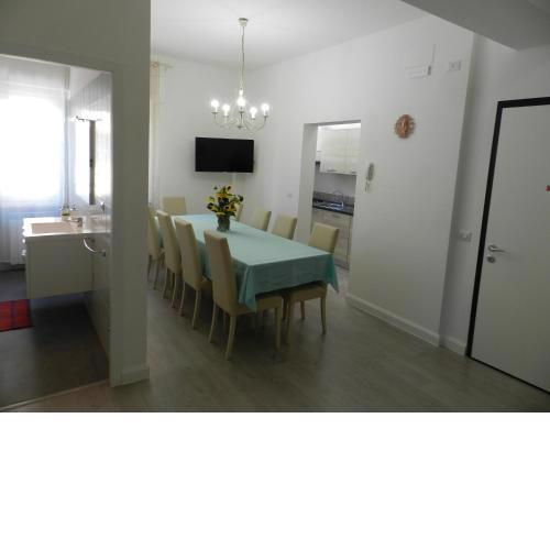 Appartamenti Via Cortonese 1
