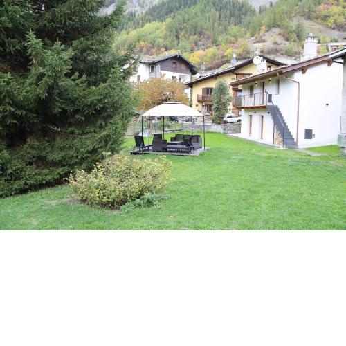 Appartamenti vista Monte Bianco Courmayeur-Entrèves