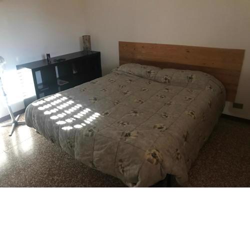 Appartamento 4 posti letto in zona tranquilla e ben servita, un matrimoniale e un divano letto matrimoniale
