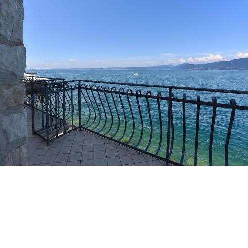 Appartamento a 5 metri dal lago