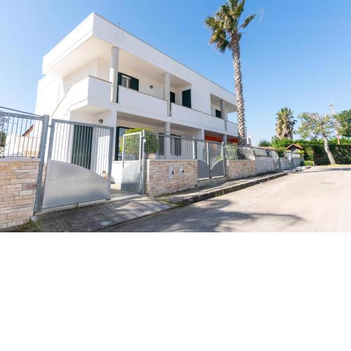 Appartamento Carmen Torre dell'Orso - 4 posti letto