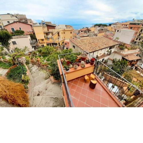 Appartamento Centrale e Panoramico a Taormina
