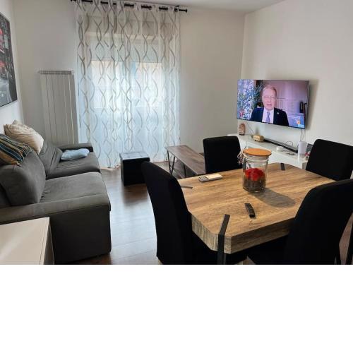 Appartamento completo zona centrale, 4 posti letto