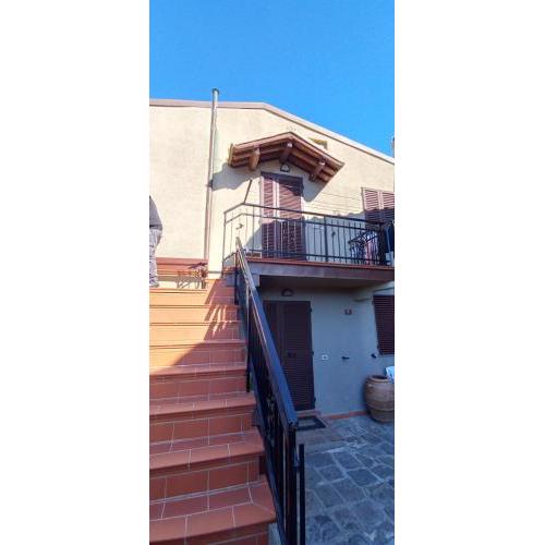Appartamento con 2 camere in borgo medievale