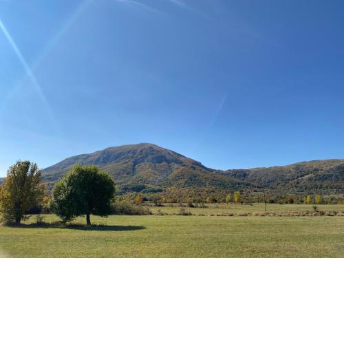 Appartamento con Giardino - Rocca di Mezzo