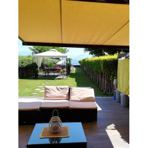 Appartamento con Giardino vista mare