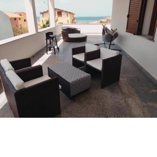 Appartamento con grande terrazza VISTA MARE