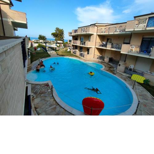 Appartamento con piscina Green Bay Village