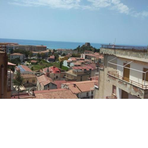 Appartamento con terrazza, vista panoramica sul mare