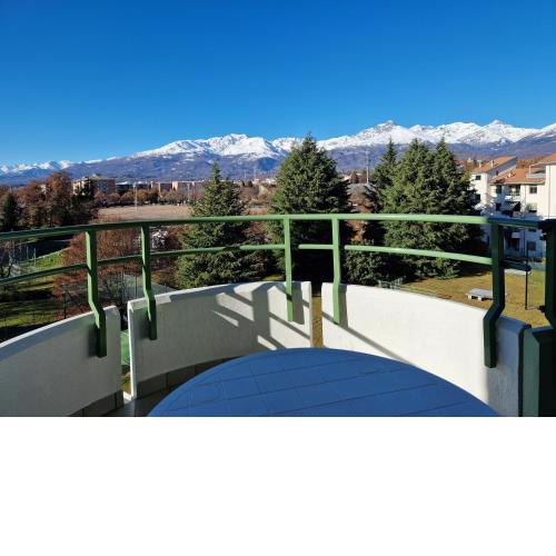 Appartamento con vista montagne