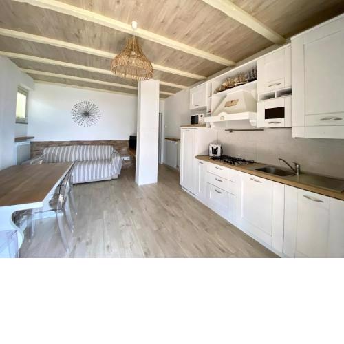 Appartamento con vista sul lago di Iseo e piscina