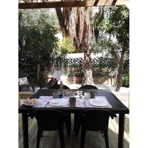 APPARTAMENTO CORALLO with PRIVATE GARDEN