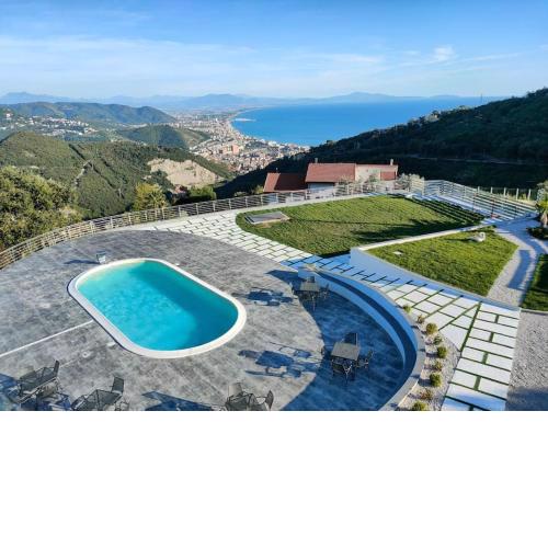 Appartamento Emma con Piscina - Vista Mare"Tenuta Croce"