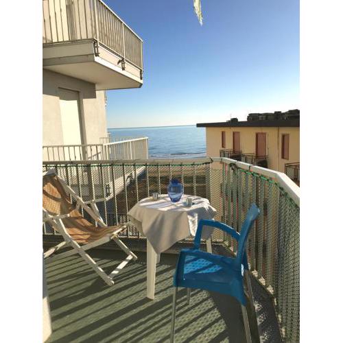 Appartamento Fronte mare Marine 1 Jesolo Lido Carraro Immobiliare