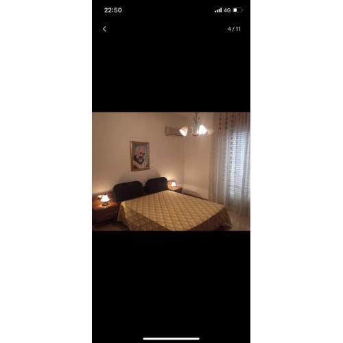 appartamento in villa bifamiliare,con piscina condivisa