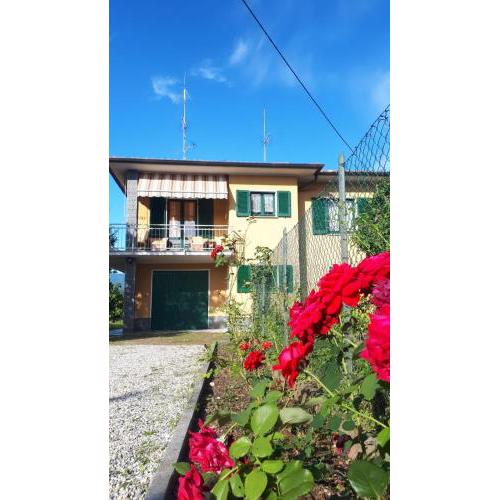 Appartamento in Villa con Idromassaggio a pochi minuti dal Lago Maggiore