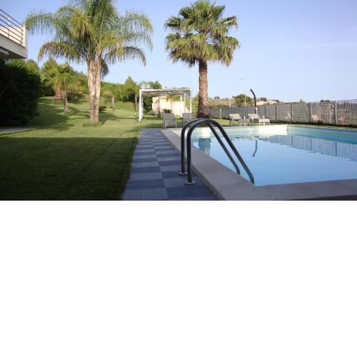 appartamento in villa con piscina
