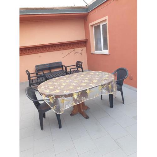 Appartamento Ovest con reception