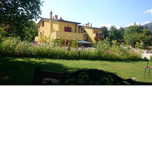 appartamento panoramico con parcheggio privato