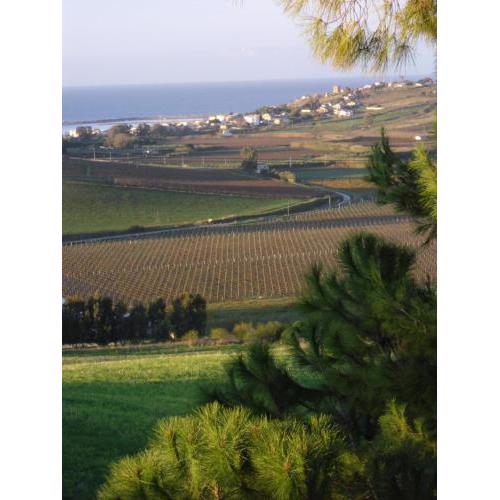 Appartamento panoramico con vista mare.