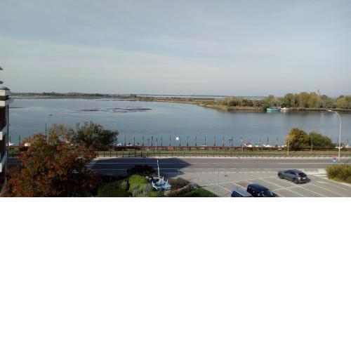 Appartamento Perco Riva Foscolo