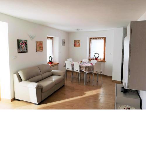 Appartamento Rosina, per 4/6 persone. In centro