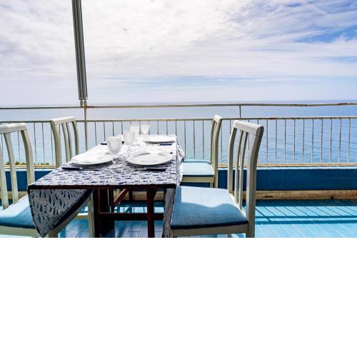 Appartamento vista mare con due camere - Two-bedroom apartment with Sea View