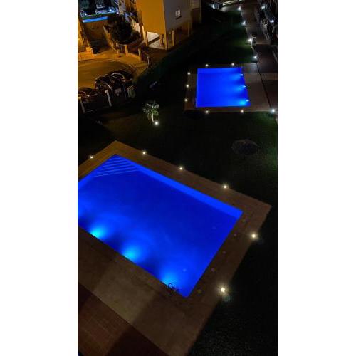 Appartement 2 chambres avec 3 piscines et parking gratuit