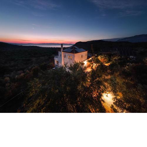Appartement in OLIVE GROOVE HOUSE PELOPONNESOS WESTERN MANI