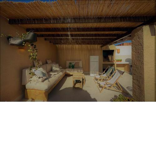 Appartement met privé dakterras 50 meter van zee in Javea!
