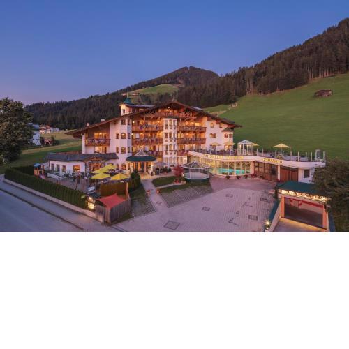 Apparthotel Talhof, Restaurant, Pool und Spa
