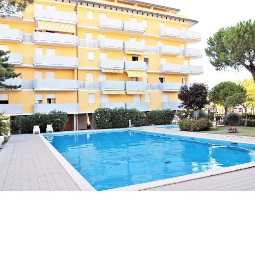 Appealing apartment in Caorle with private terrace