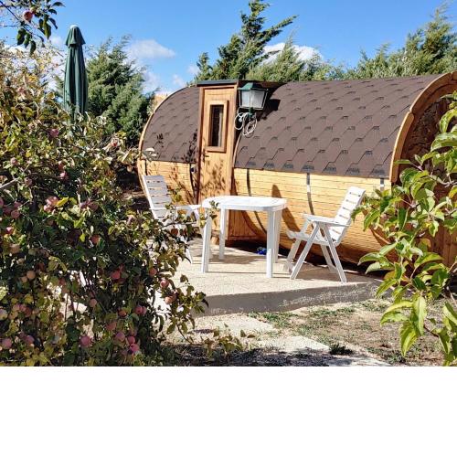 Apple Tree Lodge
