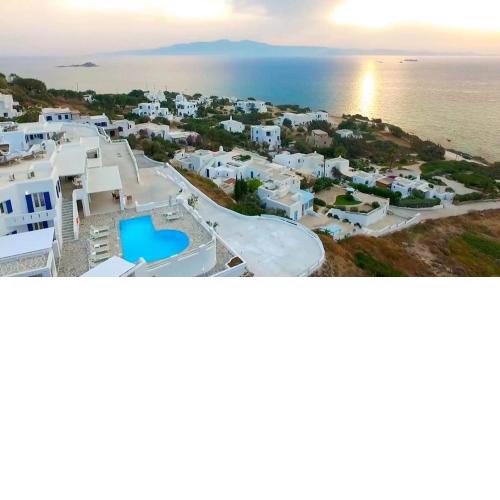Apricot and Sea Luxury Villas