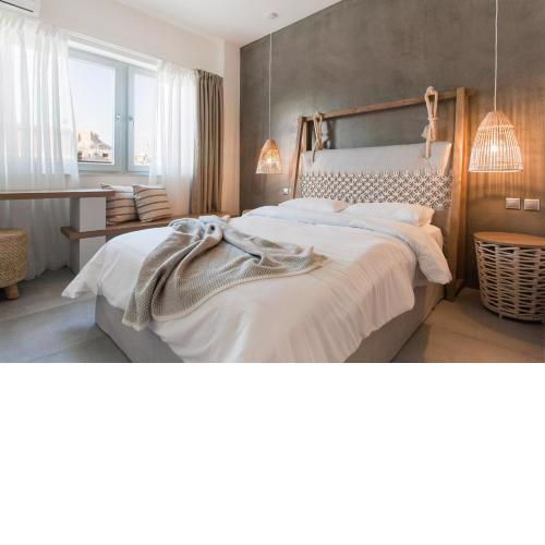 *** Apt 110m2 3bed 2bath, walk to Acropolis ***