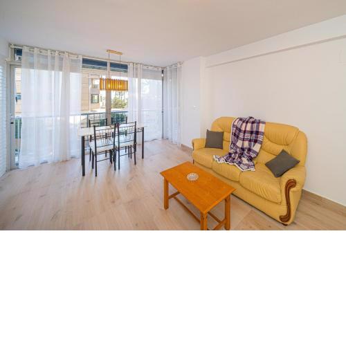 Apt 2ª linea de Playa de Poniente