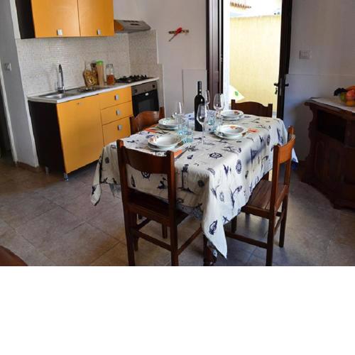 Apt in centro a 50mt dal mare