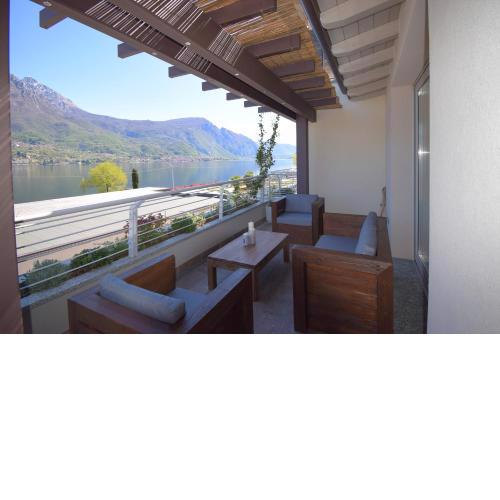 Apt Jolanda Bellagio Wild Flowers
