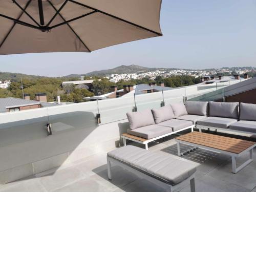 Apto ideal para familias con piscina comunitaria