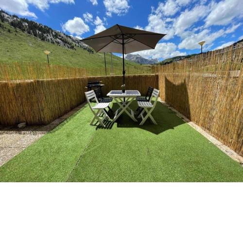 Apto view mountain Pirineos con terraza en Candanchu