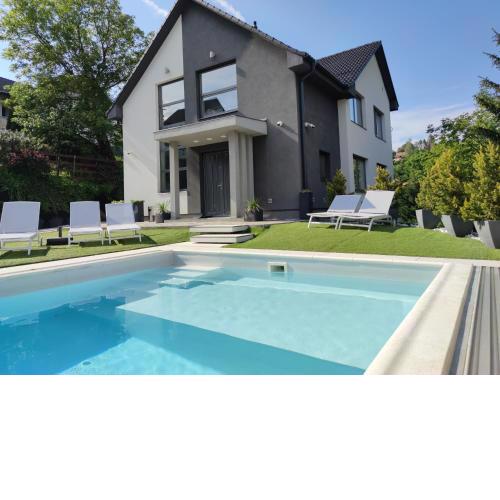 AQUA SOLAR APARTMANHÁZ