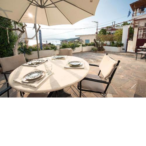 Aquarella-Fairytale Apartment with Sunset View