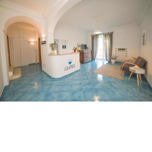 AQUARIUS B&B
