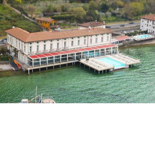 Araba Fenice Hotel