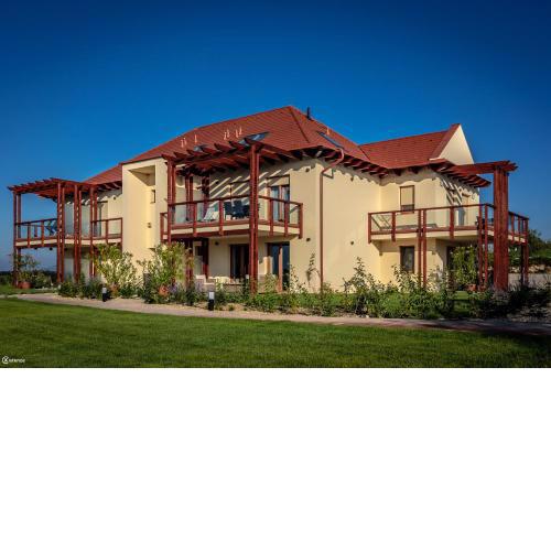 Aranymandula apartmanok