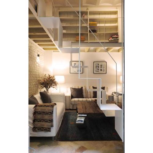 Architecture & Design Home in Triana