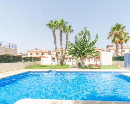 Arco Mediterráneo chalet independiente